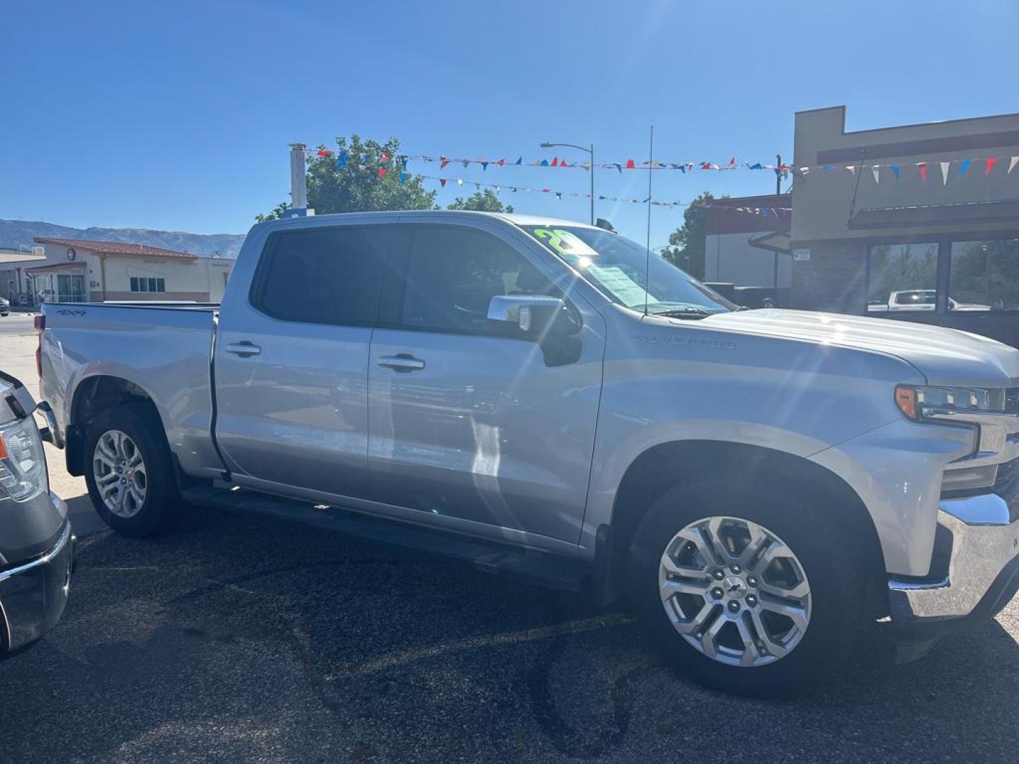 2020 Chevrolet Silverado LT (1GCUYDED7LZ) with an V8, 5.3L engine, Automatic transmission, located at 3030 CY Ave, Casper, WY, 82604, (307) 265-3830, 42.827816, -106.357483 - Discover the exceptional performance and capability of the 2020 Chevrolet Silverado 1500 LT, a pickup truck designed to handle both work and play. This well-maintained vehicle features a formidable V8, 5.3L engine paired with 4WD, ensuring impressive power and traction in a variety of driving condit - Photo#4