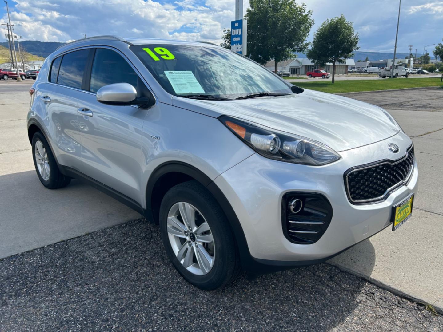 2019 Silver /Gray Kia Sportage LX AWD (KNDPMCAC4K7) with an 2.4L V6 DOHC 24V engine, 6A transmission, located at 3030 CY Ave, Casper, WY, 82604, (307) 265-3830, 42.827816, -106.357483 - Photo#3