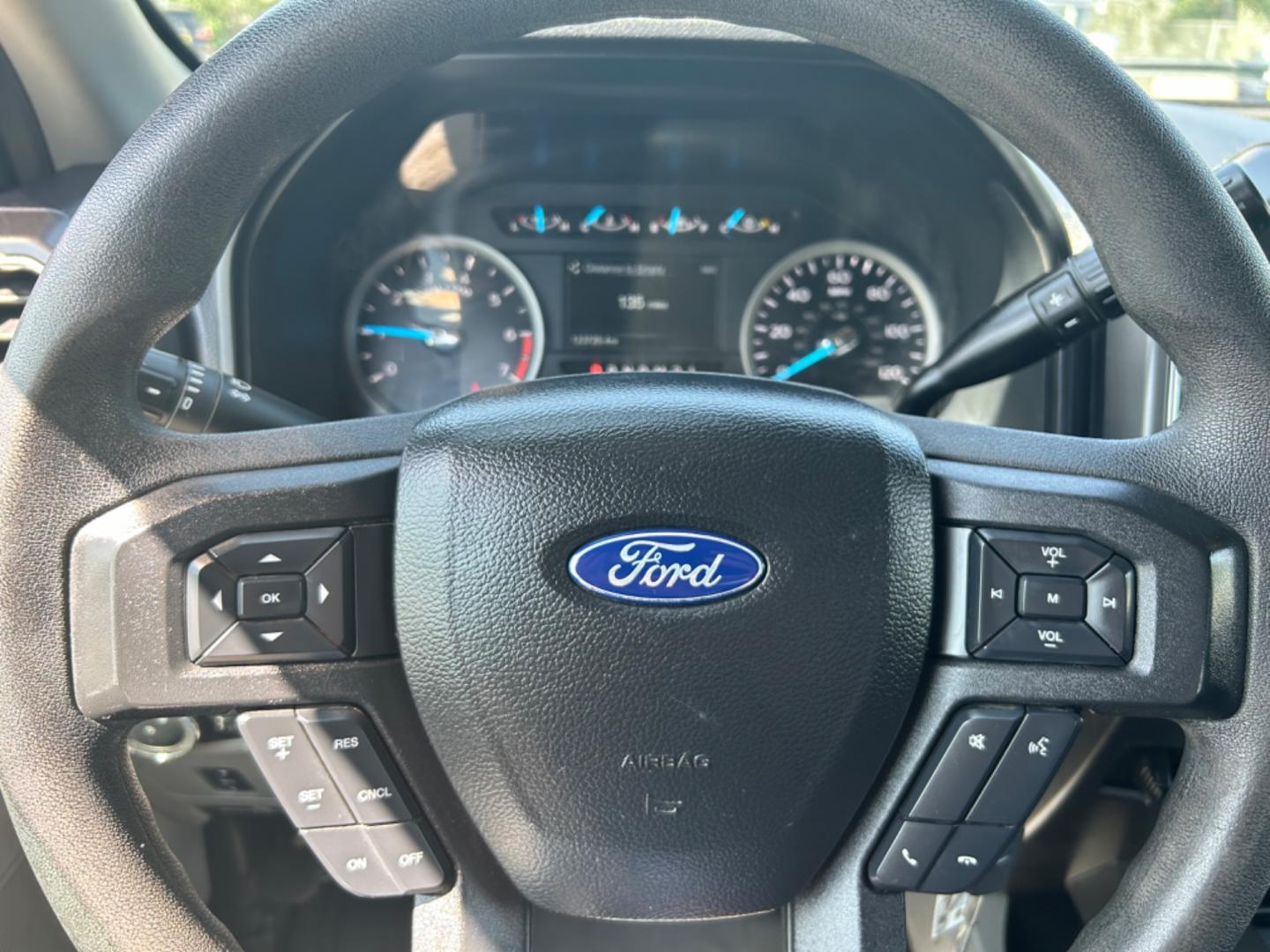 2018 Silver /Gray Ford F-250 SD XLT Crew Cab 4WD (1FT7W2B6XJE) with an 6.2L V8 OHV 16V engine, 6A transmission, located at 3030 CY Ave, Casper, WY, 82604, (307) 265-3830, 42.827816, -106.357483 - Photo#17