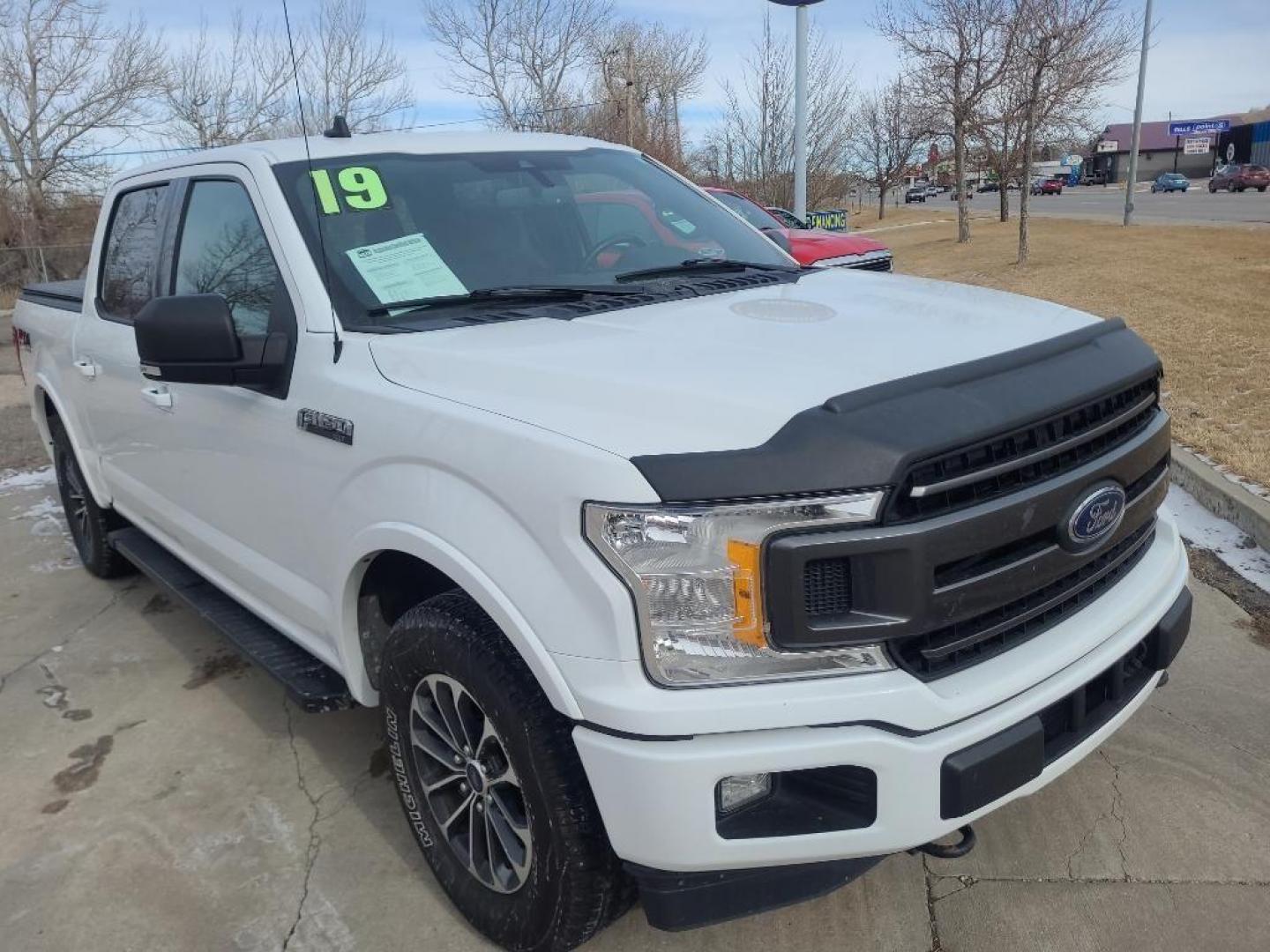 2019 WHITE Ford F-150 XLT FX4 (1FTEW1E47KF) with an V6, 3.5L engine, Automatic transmission, located at 3030 CY Ave, Casper, WY, 82604, (307) 265-3830, 42.827816, -106.357483 - Looking for a reliable, powerful truck that can tackle any job or adventure? Look no further than this stunning pre-owned 2019 Ford F-150 XLT !<br><br>This robust beast is equipped with a V6, 3.5L engine, delivering impressive power and performance for both work and play. Whether you're hauling heav - Photo#0