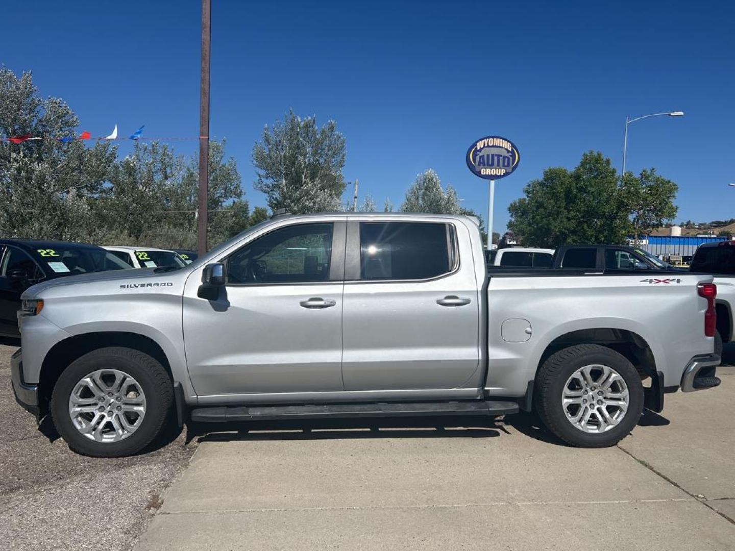 2020 Chevrolet Silverado LT (1GCUYDED7LZ) with an V8, 5.3L engine, Automatic transmission, located at 3030 CY Ave, Casper, WY, 82604, (307) 265-3830, 42.827816, -106.357483 - Discover the exceptional performance and capability of the 2020 Chevrolet Silverado 1500 LT, a pickup truck designed to handle both work and play. This well-maintained vehicle features a formidable V8, 5.3L engine paired with 4WD, ensuring impressive power and traction in a variety of driving condit - Photo#0