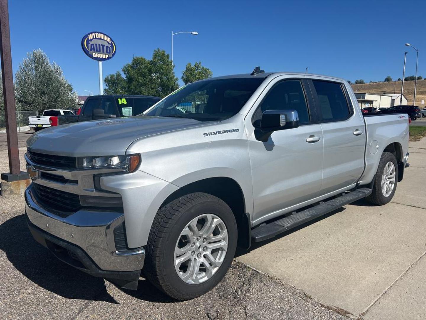 2020 Chevrolet Silverado LT (1GCUYDED7LZ) with an V8, 5.3L engine, Automatic transmission, located at 3030 CY Ave, Casper, WY, 82604, (307) 265-3830, 42.827816, -106.357483 - Discover the exceptional performance and capability of the 2020 Chevrolet Silverado 1500 LT, a pickup truck designed to handle both work and play. This well-maintained vehicle features a formidable V8, 5.3L engine paired with 4WD, ensuring impressive power and traction in a variety of driving condit - Photo#1