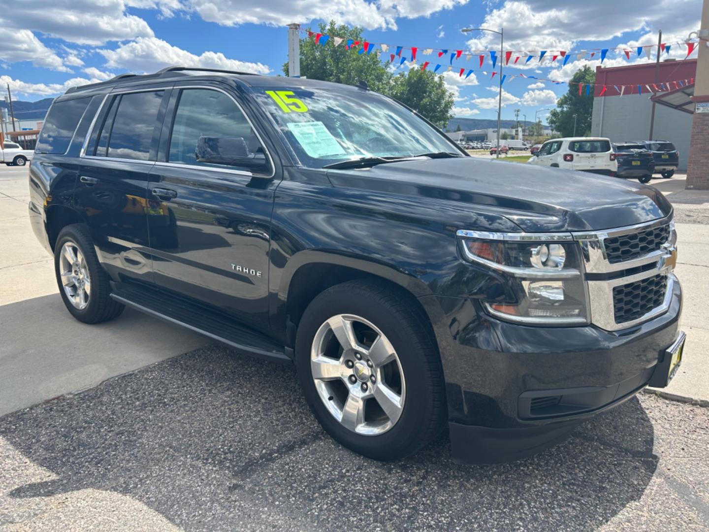 2015 Chevrolet Tahoe LT (1GNSKBKC2FR) with an V8, 5.3L engine, Automatic transmission, located at 3030 CY Ave, Casper, WY, 82604, (307) 265-3830, 42.827816, -106.357483 - Photo#2