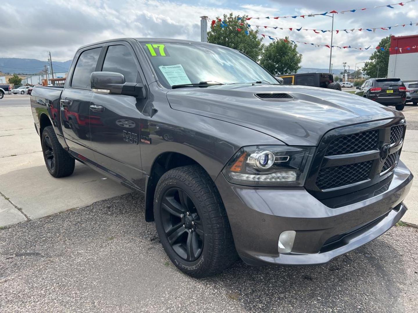 2017 gray Ram 1500 sport (1C6RR7MT3HS) with an V8, 5.7L engine, Automatic transmission, located at 3030 CY Ave, Casper, WY, 82604, (307) 265-3830, 42.827816, -106.357483 - Photo#3