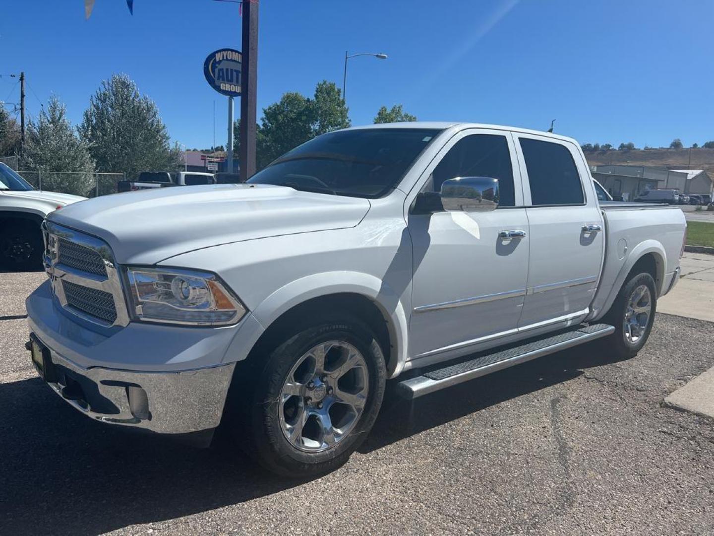 2017 white Ram 1500 Laramie (1C6RR7NT5HS) with an V8, 5.7L engine, Automatic transmission, located at 3030 CY Ave, Casper, WY, 82604, (307) 265-3830, 42.827816, -106.357483 - Photo#1