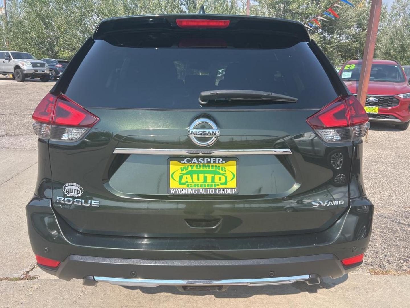 2019 green Nissan Rogue SV (5N1AT2MV6KC) with an 4 Cyl, 2.5L engine, Automatic transmission, located at 3030 CY Ave, Casper, WY, 82604, (307) 265-3830, 42.827816, -106.357483 - For sale at our dealership is a 2019 Nissan Rogue SV with All-Wheel Drive, a remarkable choice for those seeking reliability and comfort. This versatile SUV features a 4-cylinder, 2.5L engine, offering a perfect balance of power and fuel efficiency, making it ideal for both city commuting and weeken - Photo#5