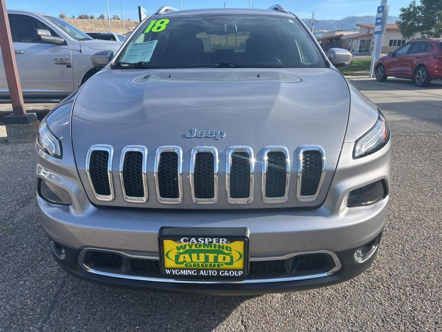 2018 silver Jeep Cherokee Limited (1C4PJMDX5JD) with an V6, 3.2L engine, Automatic transmission, located at 3030 CY Ave, Casper, WY, 82604, (307) 265-3830, 42.827816, -106.357483 - Discover the exceptional blend of style, capability, and advanced technology with this 2018 Jeep Cherokee Limited, a perfect choice for those seeking a reliable and versatile SUV. Equipped with a robust 3.2L V6 engine and 4WD, this Cherokee delivers impressive power and handling, ensuring a smooth a - Photo#3