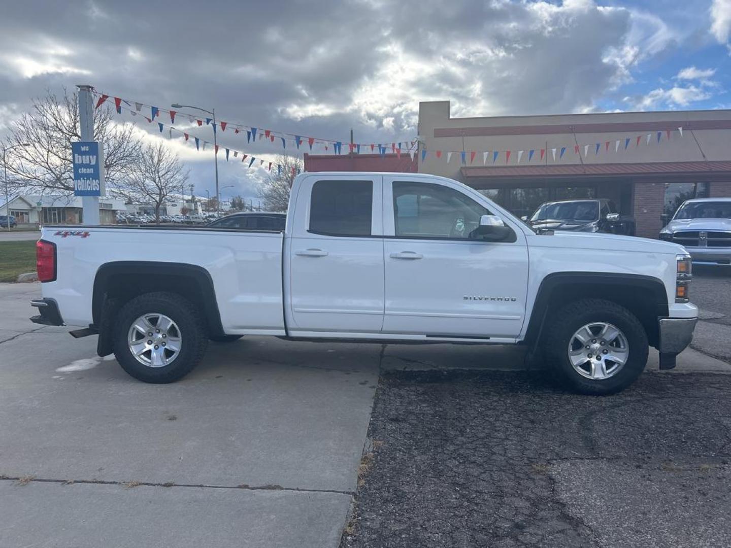 2015 white Chevrolet Silverado LT (1GCVKREC8FZ) with an V8, 5.3L engine, Automatic transmission, located at 3030 CY Ave, Casper, WY, 82604, (307) 265-3830, 42.827816, -106.357483 - Photo#4