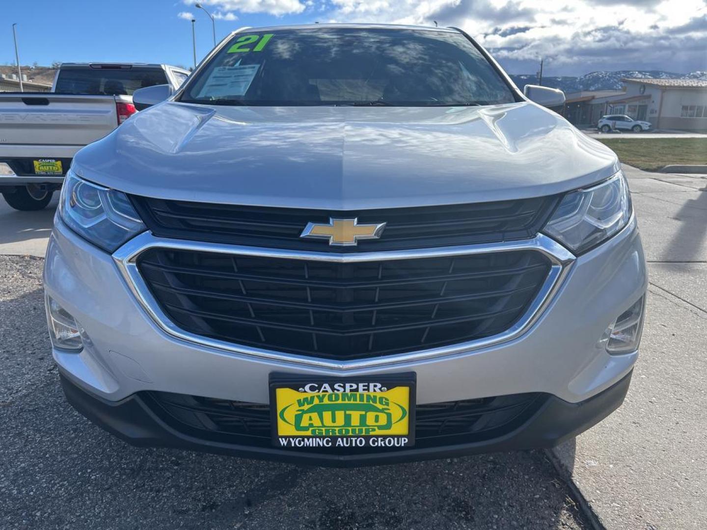 2021 silver Chevrolet Equinox LT (2FL) (3GNAXTEV8MS) with an 4 Cyl, 1.5L engine, Automatic transmission, located at 3030 CY Ave, Casper, WY, 82604, (307) 265-3830, 42.827816, -106.357483 - Photo#2