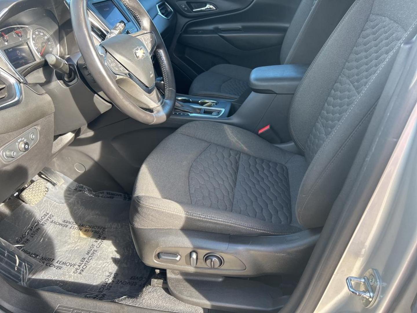 2021 silver Chevrolet Equinox LT (2FL) (3GNAXTEV8MS) with an 4 Cyl, 1.5L engine, Automatic transmission, located at 3030 CY Ave, Casper, WY, 82604, (307) 265-3830, 42.827816, -106.357483 - Photo#8