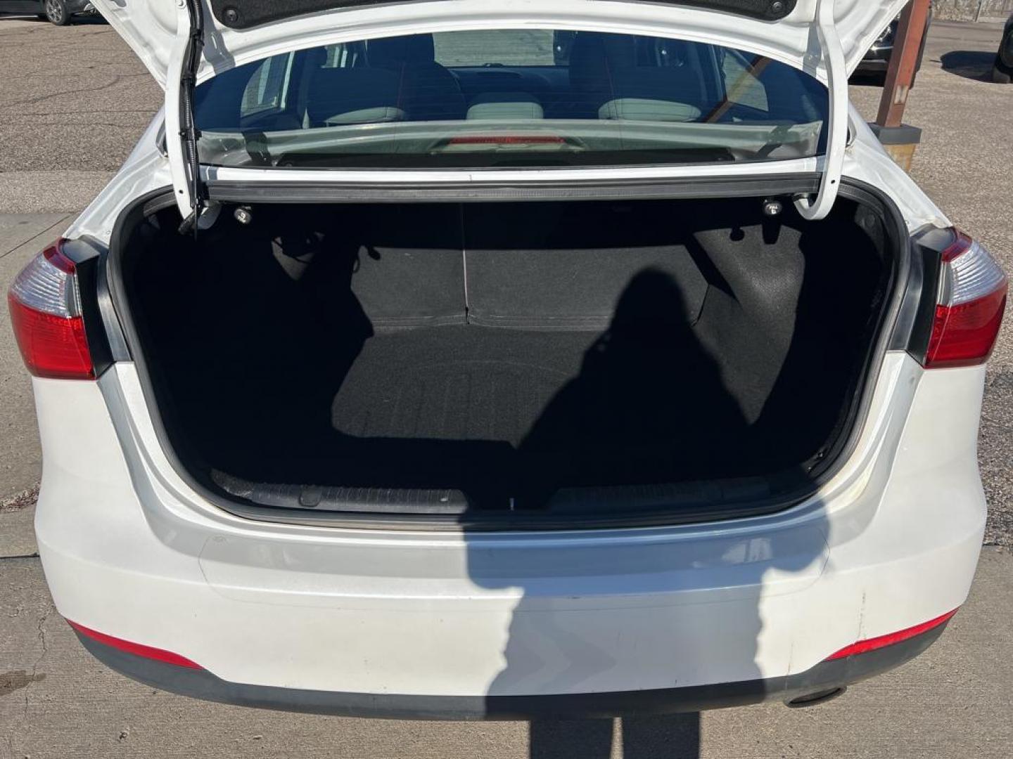 2014 WHITE Kia Forte EX (KNAFX4A84E5) with an 4 Cyl, 2.0L engine, Automatic transmission, located at 3030 CY Ave, Casper, WY, 82604, (307) 265-3830, 42.827816, -106.357483 - Photo#10