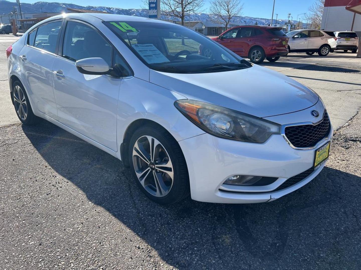 2014 WHITE Kia Forte EX (KNAFX4A84E5) with an 4 Cyl, 2.0L engine, Automatic transmission, located at 3030 CY Ave, Casper, WY, 82604, (307) 265-3830, 42.827816, -106.357483 - Photo#3