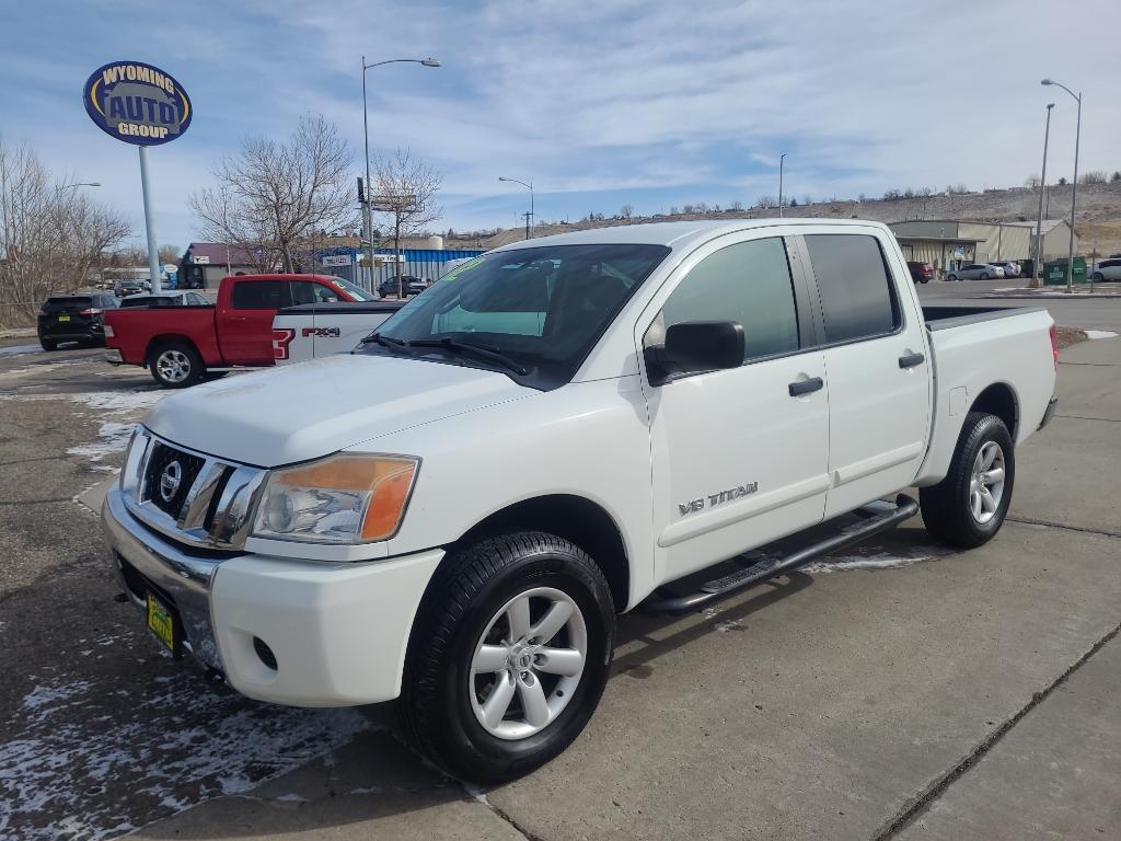 photo of 2012 Nissan Titan SV